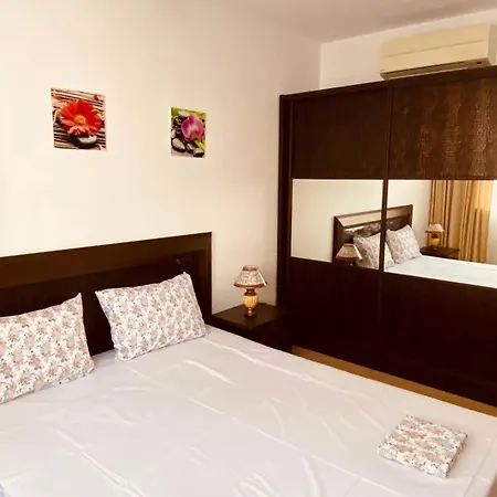 Bellevue Beachfront Paradise * רבדה