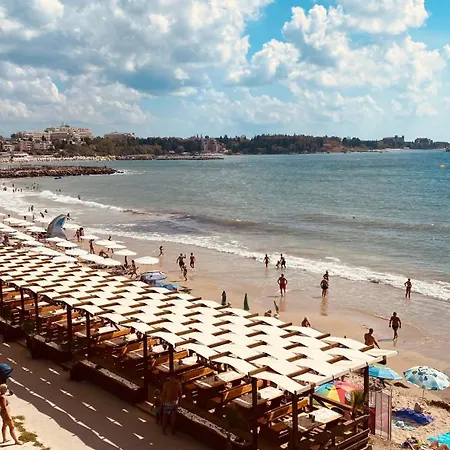 Apartman Bellevue Beachfront Paradise *