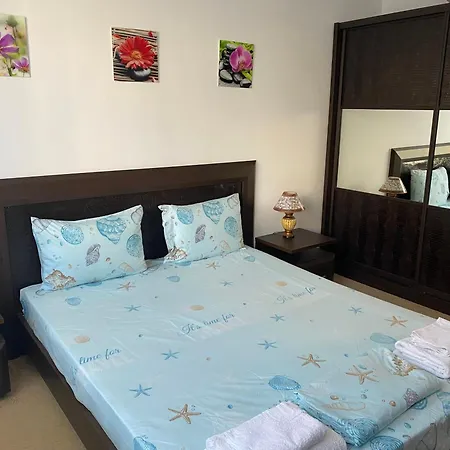 Bellevue Beachfront Paradise Lejlighed