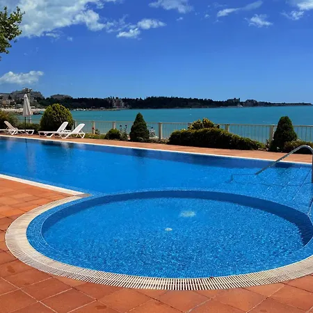 Bellevue Beachfront Paradise Ravda