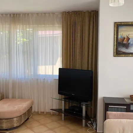 Bellevue Beachfront Paradise Διαμέρισμα *