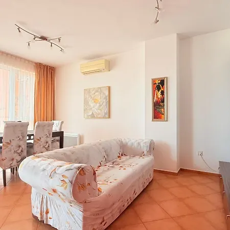 Lejlighed Bellevue Beachfront Paradise Ravda